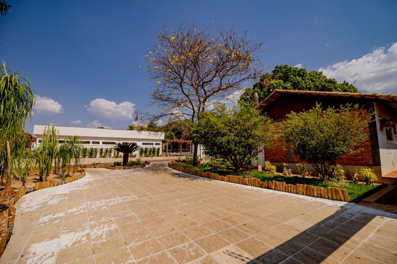 Diroma Resort Com Um Dia No Acqua Park Caldas Novas Εξωτερικό φωτογραφία
