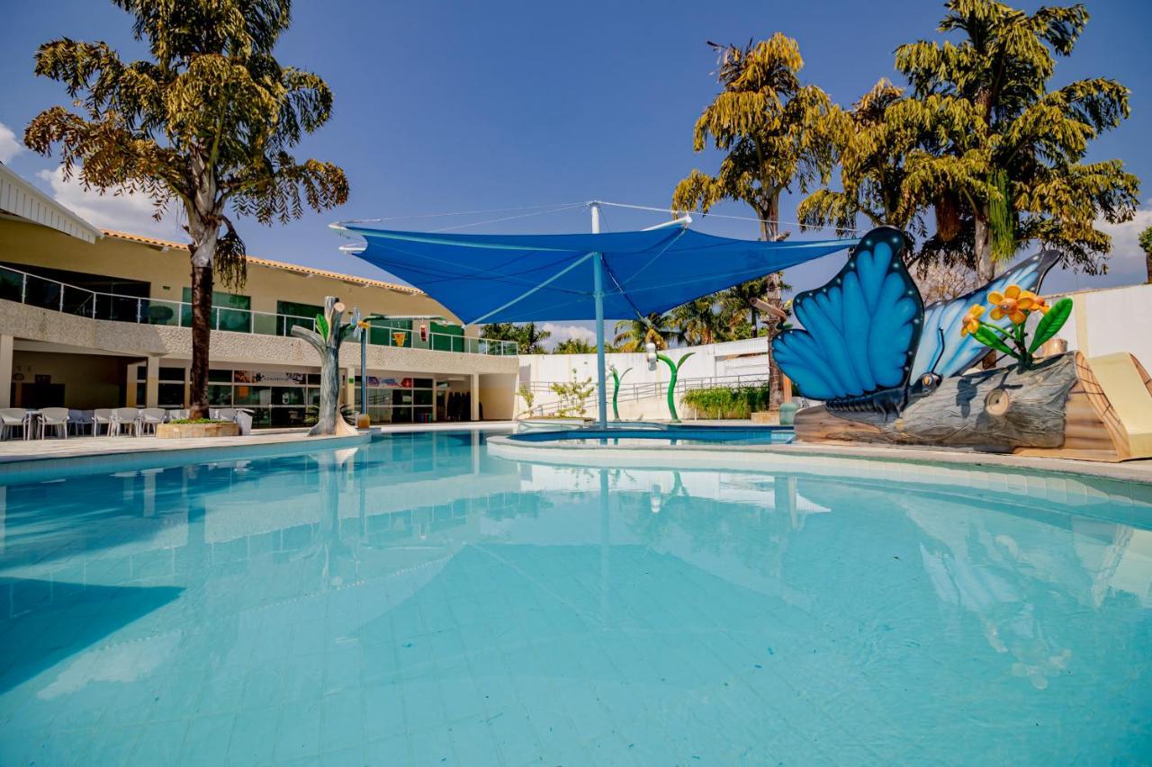 Diroma Resort Com Um Dia No Acqua Park Caldas Novas Εξωτερικό φωτογραφία