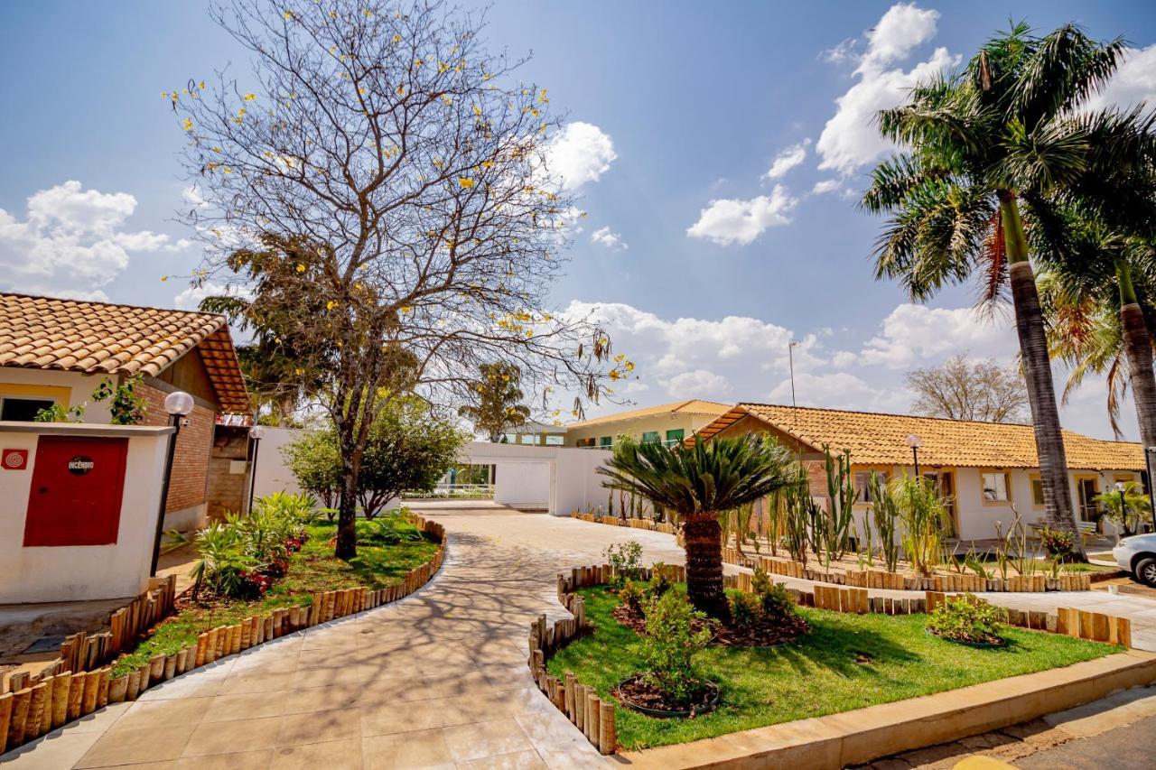 Diroma Resort Com Um Dia No Acqua Park Caldas Novas Εξωτερικό φωτογραφία