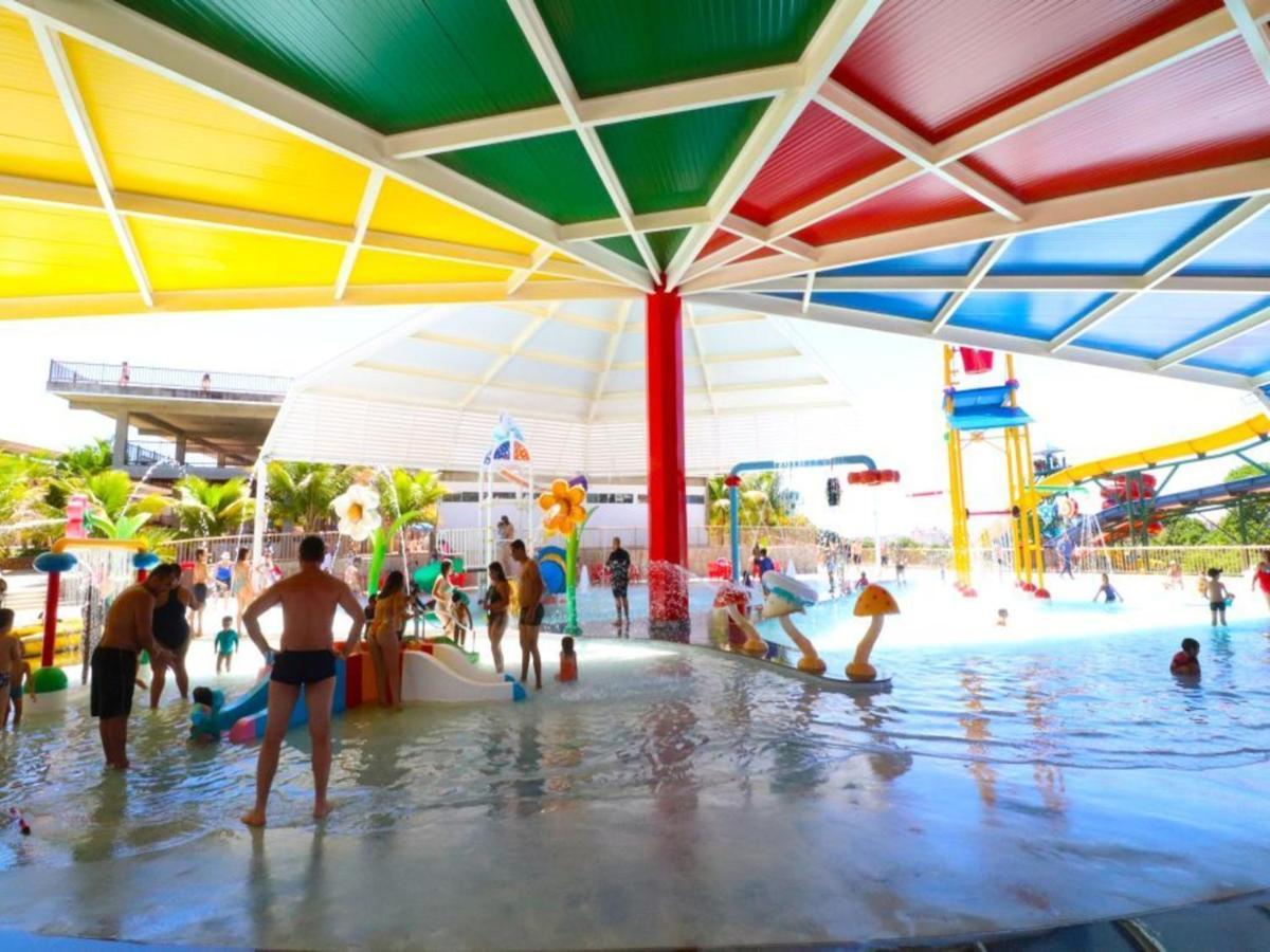 Diroma Resort Com Um Dia No Acqua Park Caldas Novas Εξωτερικό φωτογραφία