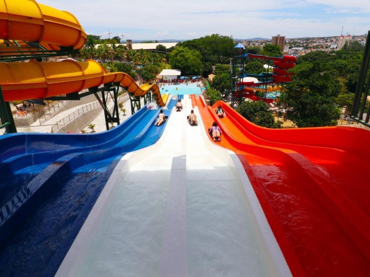 Diroma Resort Com Um Dia No Acqua Park Caldas Novas Εξωτερικό φωτογραφία