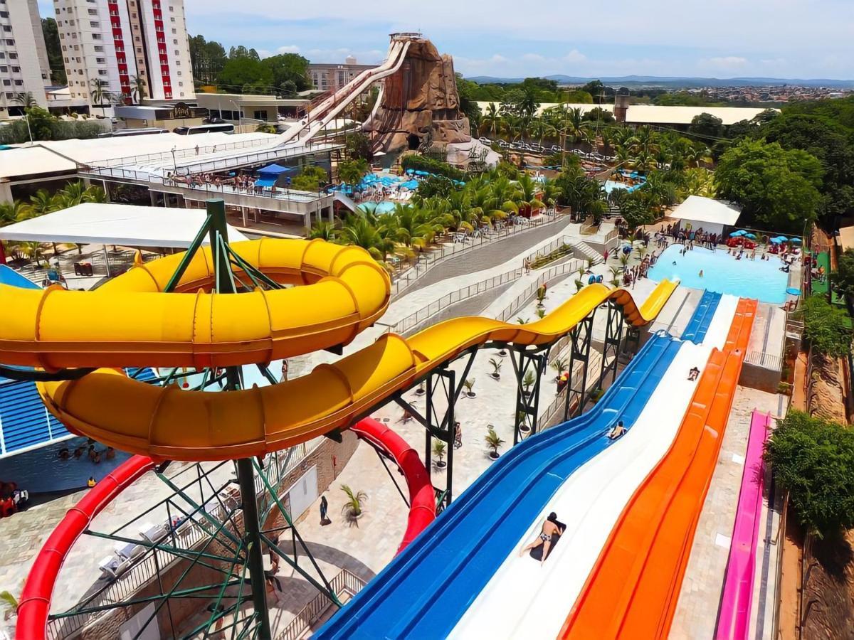Diroma Resort Com Um Dia No Acqua Park Caldas Novas Εξωτερικό φωτογραφία