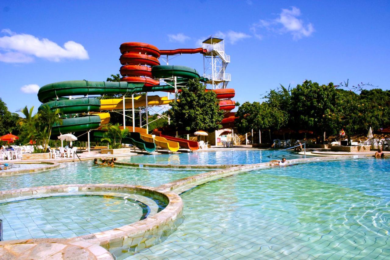 Diroma Resort Com Um Dia No Acqua Park Caldas Novas Εξωτερικό φωτογραφία